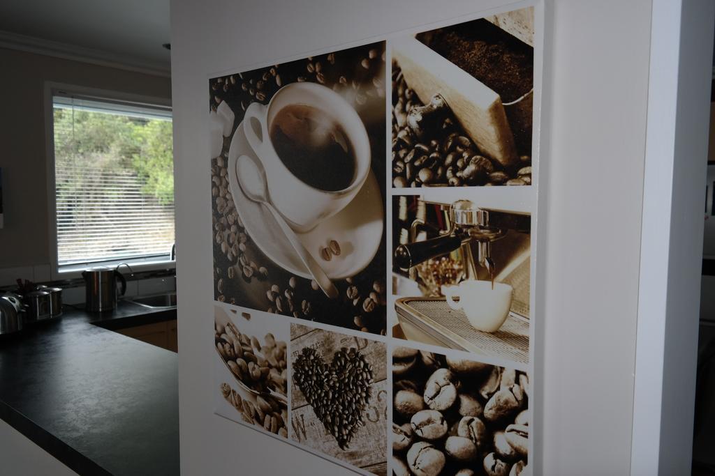 Sounds Vista B&B ピクトン エクステリア 写真