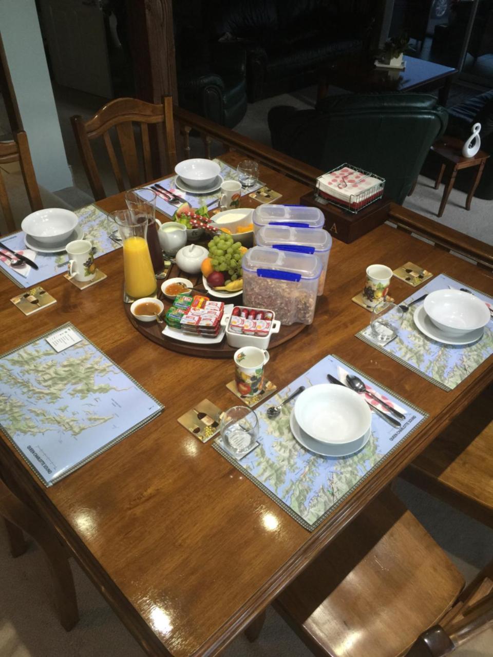Sounds Vista B&B ピクトン エクステリア 写真